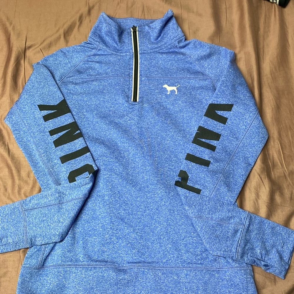 Brand Pink size small